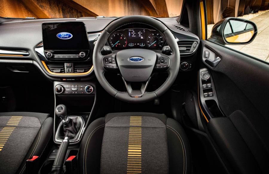 Торпедо Ford Fiesta Active 2018 года  (UK) (фото 37 из 40)